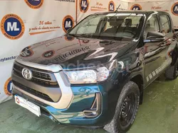 Verde Usado 2021 Toyota HiLux Recogida | 31.900 € (Un poco caro)