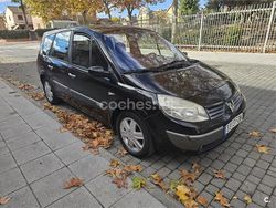 Negro Usado 2006 Renault Scénic II Privilege Monovolumen | 2950 € (Precio justo)