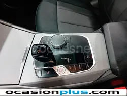 Gris / plata Usado 2022 BMW 320e Berlina | 30.390 € (Super precio)