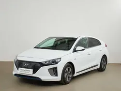 Polar white Usado 2018 Hyundai Ioniq Berlina | 17.990 € (Precio justo)
