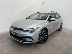 Gris / plata Usado 2022 VW Golf VIII R-line Familiar | 19.990 € (Precio justo)