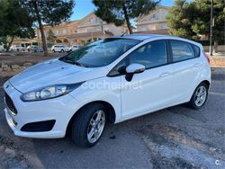 Blanco Usado 2016 Ford Fiesta Trend Utilitario | 8300 € (Precio justo)