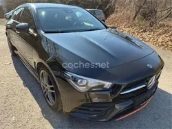 Negro Usado 2019 Mercedes CLA220 Shooting Brake Familiar | 21.870 € (Caro)