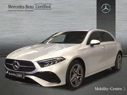 Iridiumsilver, metallic paint Usado 2024 Mercedes A250 AMG line Utilitario | 45.900 € (Caro)