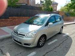 Gris / plata Usado 2006 Toyota Corolla Verso Sol Monovolumen | 3800 € (Caro)