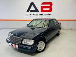 Azul Usado 1994 Mercedes E220 Berlina | 11.500 €