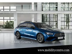 Azul Nuevo 2025 Mercedes CLA200 Berlina | 49.925 € (Caro)