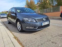 Gris / plata Usado 2011 VW Passat Advance Berlina | 8900 € (Precio justo)