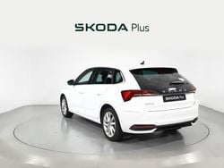 Blanco Usado 2024 Skoda Scala Selection Utilitario | 21.400 € (Un poco caro)