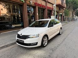 Blanco Usado 2018 Skoda Rapid Ambition Berlina | 9499 € (Buen precio)