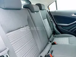 Gris Usado 2017 Mercedes A180 Berlina | 19.490 € (Precio justo)