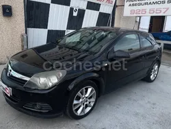Negro Usado 2006 Opel Astra GTC Cosmo Berlina | 2800 € (Precio justo)