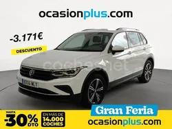 Blanco Usado 2023 VW Tiguan Life SUV | 34.890 € (Precio justo)
