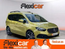 Amarillo Usado 2024 Mercedes T180 Monovolumen | 28.490 € (Buen precio)