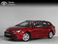Rojo Usado 2025 Toyota Corolla Active Familiar | 27.890 € (Un poco caro)