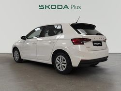 Blanco Usado 2022 Skoda Fabia Ambition Utilitario | 13.990 € (Un poco caro)