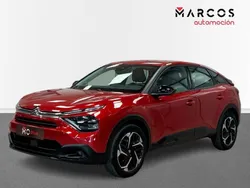Rojo Usado 2023 Citroën C4 Feel Berlina | 17.200 € (Precio justo)