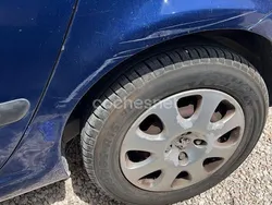 Azul Usado 2003 Peugeot 307 Berlina | 2000 € (Precio justo)