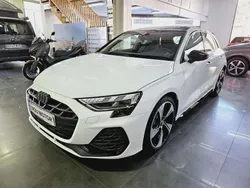 Blanco Nuevo 2025 Audi A3 Sportback S-Line Utilitario | 40.400 € (Caro)