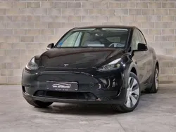 Negro Usado 2024 Tesla Model Y SUV | 38.500 € (Precio justo)