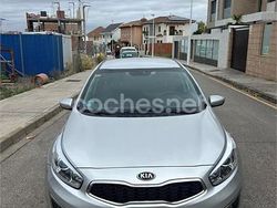 Gris / plata Usado 2016 Kia Ceed GT Berlina | 8900 € (Buen precio)
