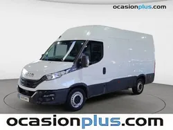 Blanco Usado 2023 Iveco Daily Berlina | 27.991 € (Precio justo)