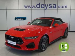 Rojo Nuevo 2025 Ford Mustang GT Descapotable | 62.040 € (Un poco caro)