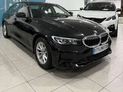 Negro Usado 2018 BMW 318 Comfort Edition Berlina | 24.990 € (Caro)
