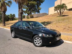 Negro Usado 2005 Volvo S40 Momentum Berlina | 4990 € (Un poco caro)