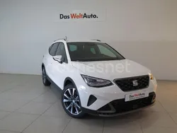 Blanco Nuevo 2025 Seat Arona FR SUV | 22.900 €