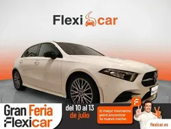 Amarillo Usado 2021 Mercedes A200 Berlina | 30.090 € (Un poco caro)