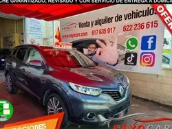 Gris Usado 2015 Renault Kadjar Zen SUV | 13.980 € (Un poco caro)
