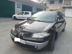 Negro Usado 2007 Renault Mégane II Privilege Berlina | 2950 € (Precio justo)