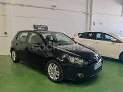 Negro Usado 2009 VW Golf VI Advance Berlina | 6999 € (Precio justo)