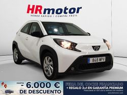 Blanco Usado 2022 Toyota Aygo Play Utilitario | 15.610 € (Caro)