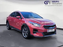 Rojo Usado 2022 Kia XCeed SUV | 21.865 € (Precio justo)