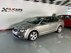Gris Usado 2016 Skoda Octavia GreenLine Utilitario | 8900 € (Caro)