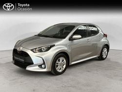 Gris / plata Usado 2021 Toyota Yaris Edition Berlina | 18.000 € (Precio justo)