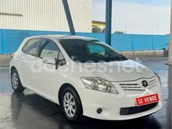 Blanco Usado 2012 Toyota Auris Active Berlina | 5500 € (Precio justo)
