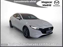 Blanco Usado 2024 Mazda 3 Exclusive-Line Berlina | 27.900 € (Precio justo)