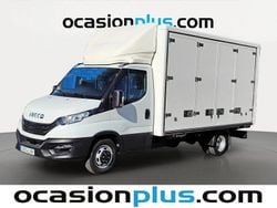 Blanco Usado 2022 Iveco Daily Familiar | 31.410 € (Precio justo)