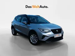 Negro Usado 2024 Seat Arona Style SUV | 20.300 € (Un poco caro)