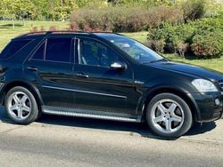 Negro Usado 2008 Mercedes ML63 AMG AMG SUV | 28.880 €