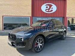 Negro Usado 2017 Maserati Levante SUV | 29.990 € (Buen precio)
