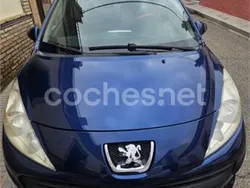 Azul Usado 2008 Peugeot 207 Berlina | 4200 € (Buen precio)