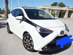 Blanco Usado 2019 Toyota Aygo X-play Utilitario | 10.900 € (Precio justo)