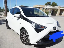 Blanco Usado 2019 Toyota Aygo X-play Utilitario | 12.800 € (Precio justo)