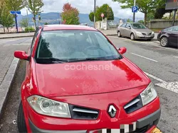 Rojo Usado 2008 Renault Mégane III Berlina | 2600 € (Un poco caro)