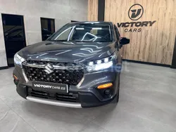 Gris / plata Usado 2022 Suzuki SX4 S-Cross SUV | 19.995 € (Precio justo)