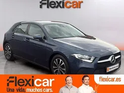 Azul Usado 2022 Mercedes A180 Berlina | 23.990 € (Precio justo)